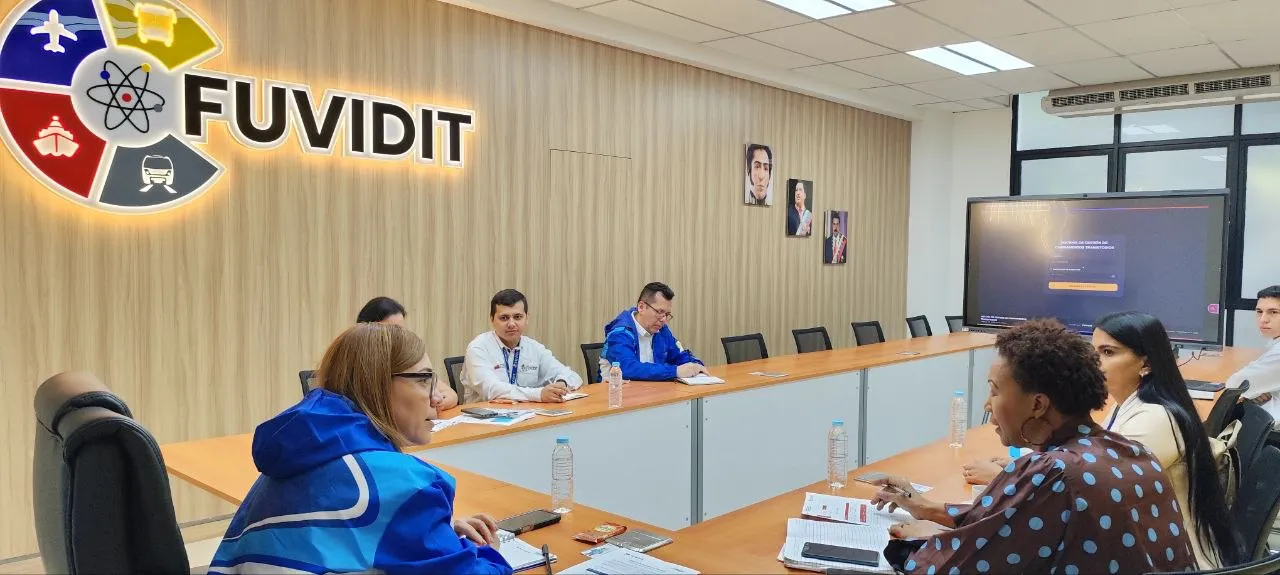 Evidencia fotográfica 1 de la noticia en los laboratorios de FUVIDIT Caracas, Venezuela