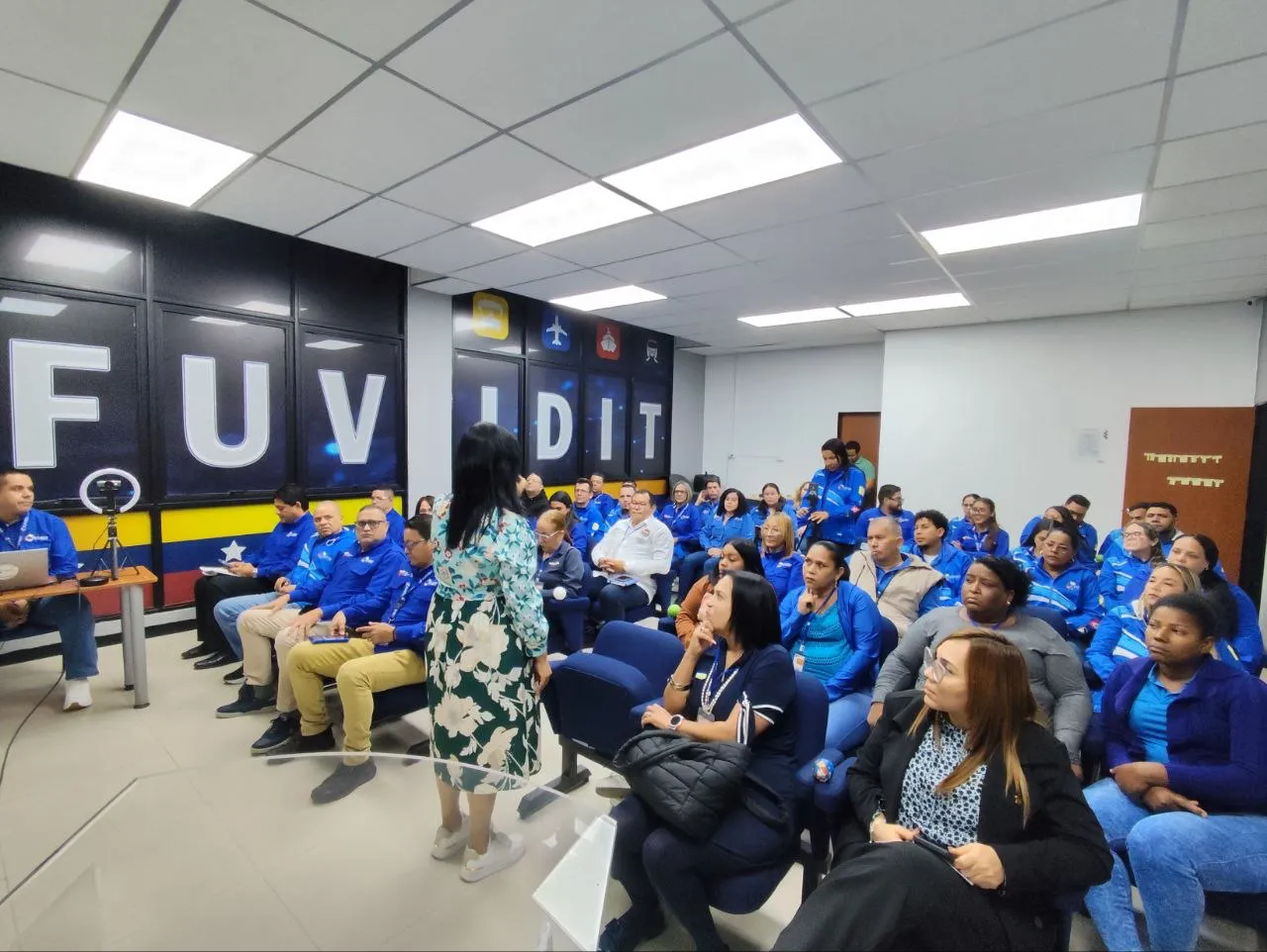 Evidencia fotográfica 5 de la noticia en los laboratorios de FUVIDIT Caracas, Venezuela