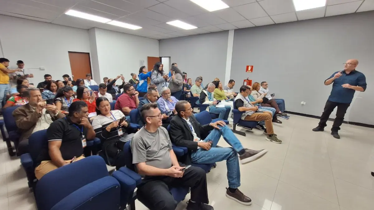 Evidencia fotográfica 3 de la noticia en los laboratorios de FUVIDIT Caracas, Venezuela