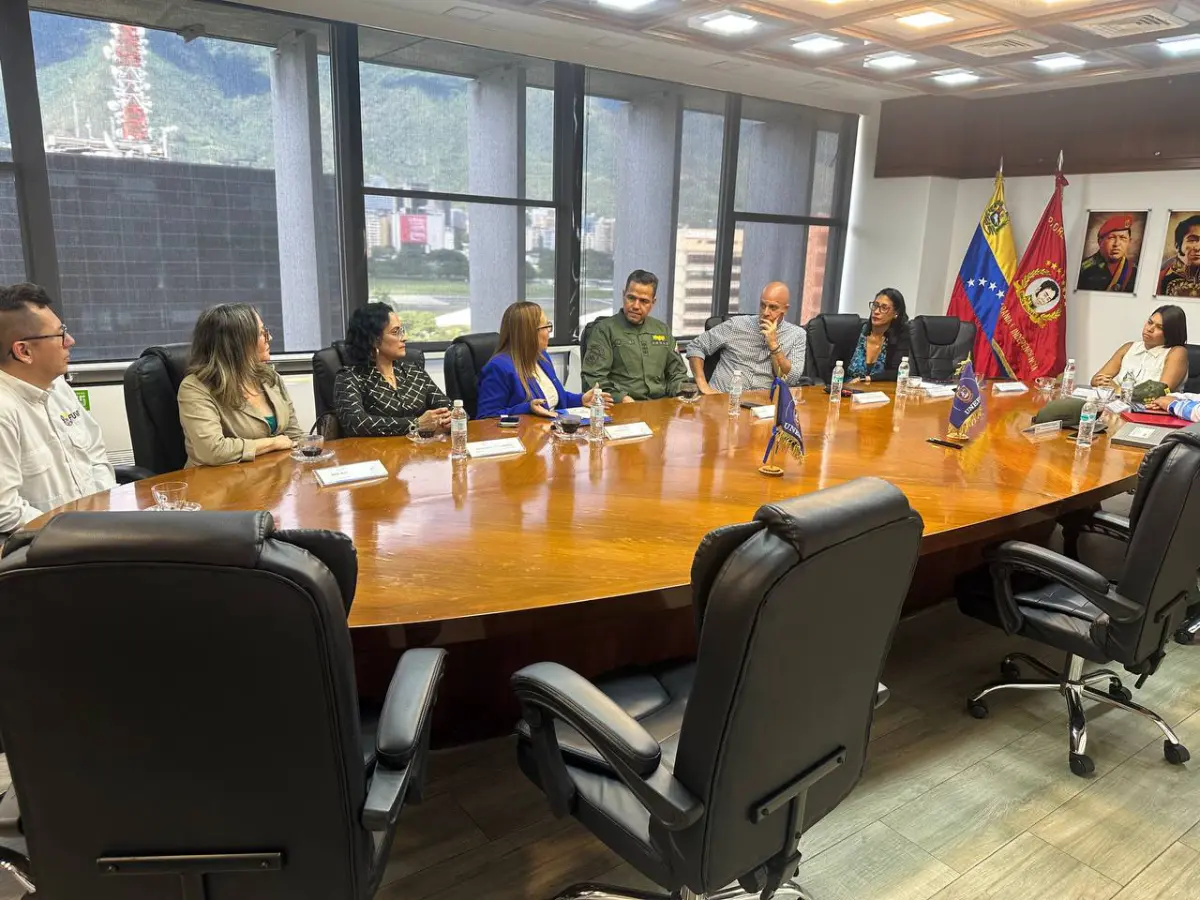 Evidencia fotográfica 1 de la noticia en los laboratorios de FUVIDIT Caracas, Venezuela