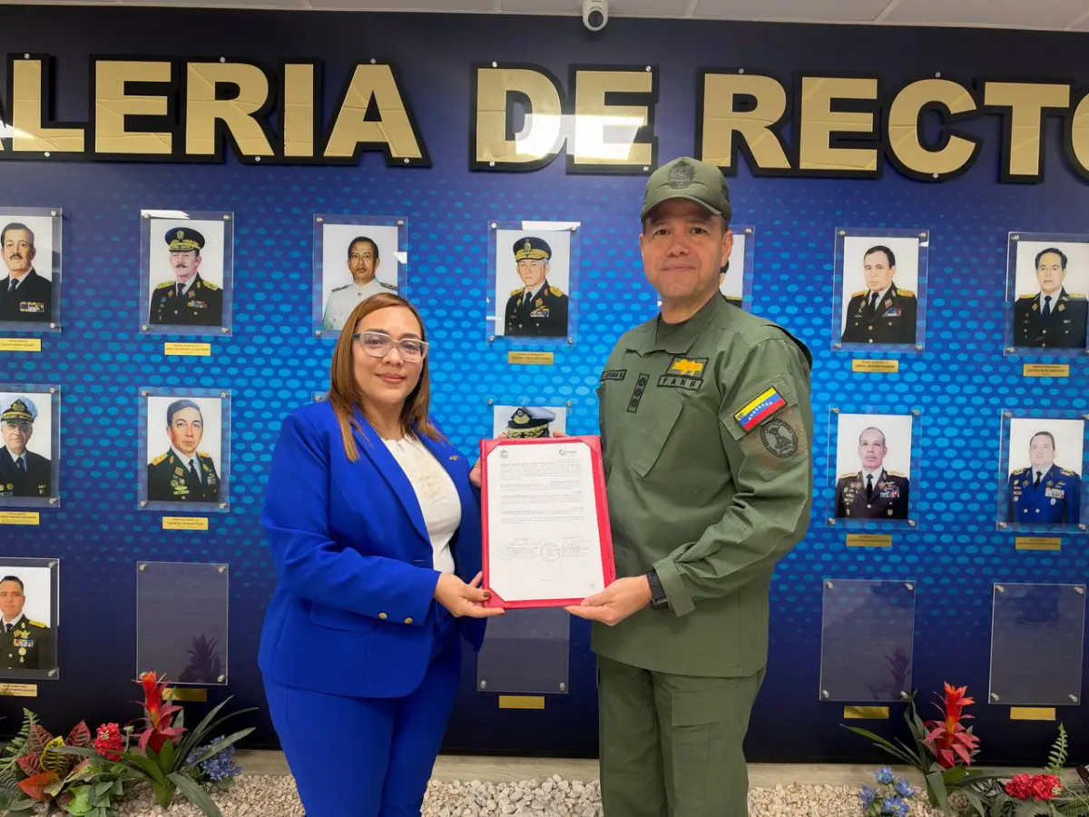 Evidencia fotográfica 2 de la noticia en los laboratorios de FUVIDIT Caracas, Venezuela