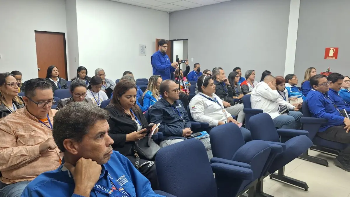 Evidencia fotográfica 4 de la noticia en los laboratorios de FUVIDIT Caracas, Venezuela