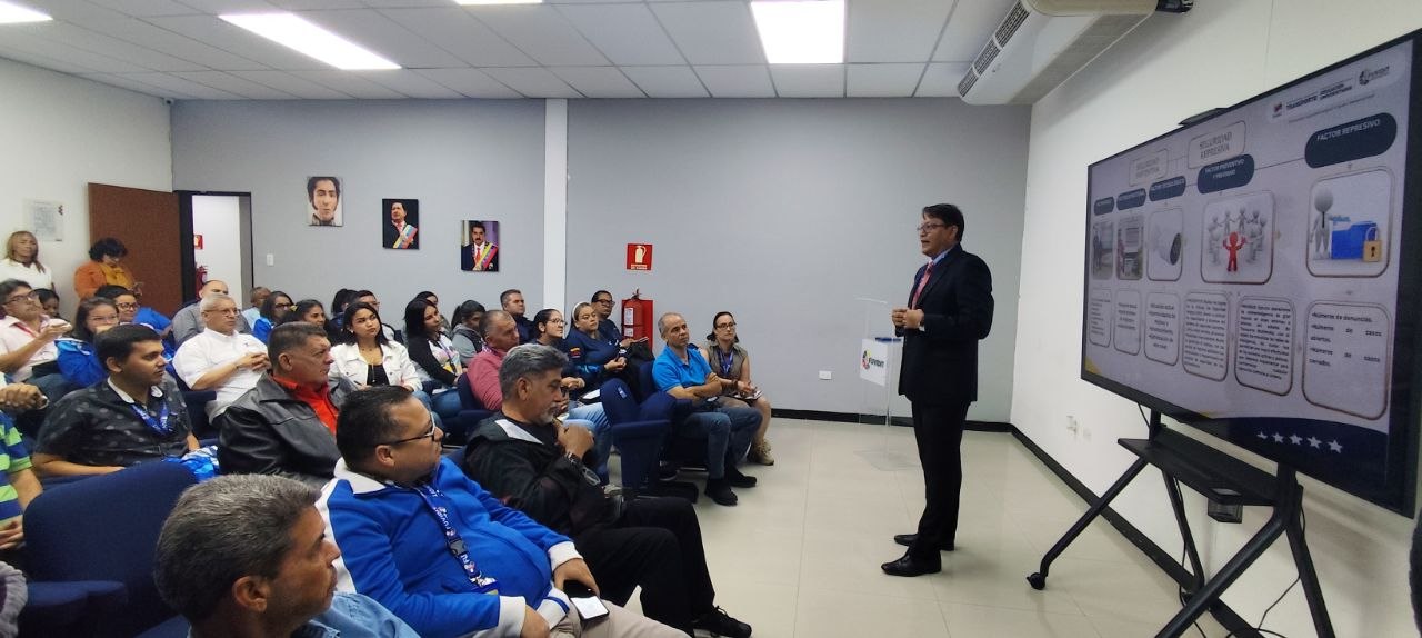 FUVIDIT dicta conferencia para el Fortalecimiento de la Seguridad en el Sistema de Transporte Multimodal
