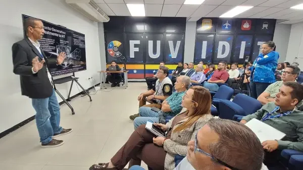 Fotografía de portada: FUVIDIT impulsa formación en Inteligencia Artificial con enfoque ético