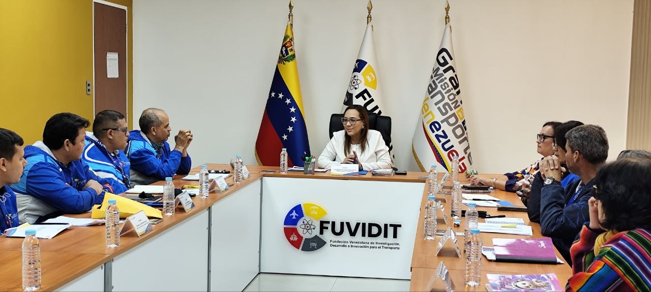 Fotografía de portada: FUVIDIT evalúa avances del año y define la planificación estratégica del sector transporte hacia 2027